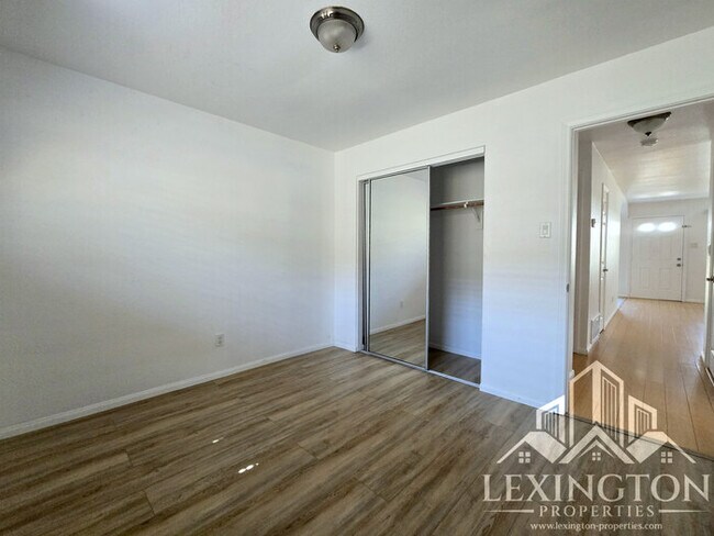 Building Photo - Fantastic, 2bd/1ba, Condo Home available in The Villaggio community, near Madison Ave. and Americ...