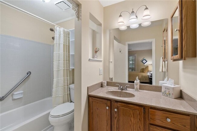 Building Photo - 525 Warm Springs Cir