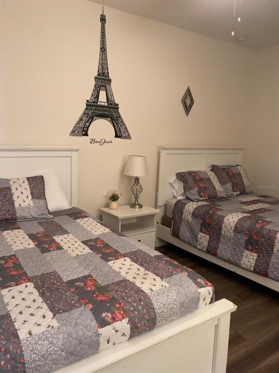 Building Photo - 1010 Tourmaline Dr