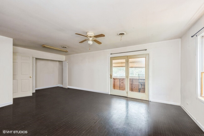 Building Photo - 544 N Hainesville Rd