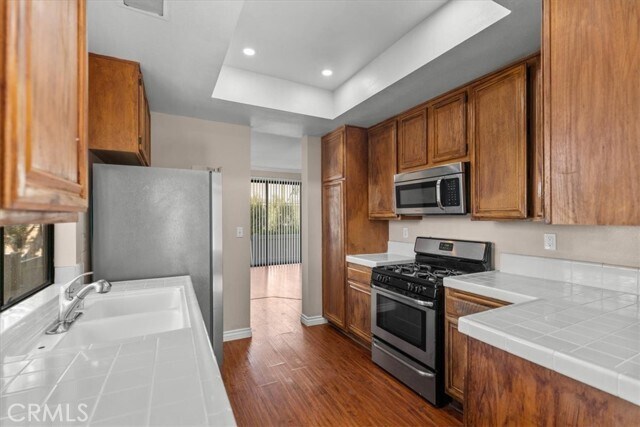Building Photo - 2621 Plaza del Amo