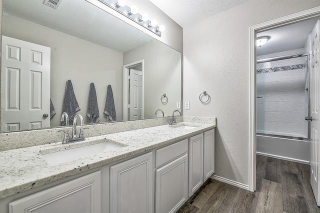 Building Photo - 1109 Brandy Ct