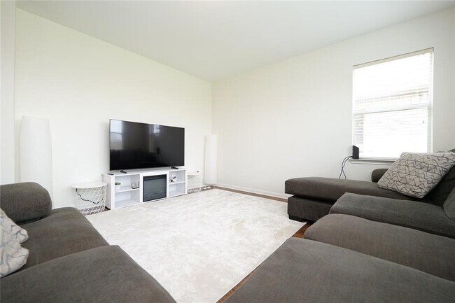 Building Photo - 1203 Lavender Shade Ct