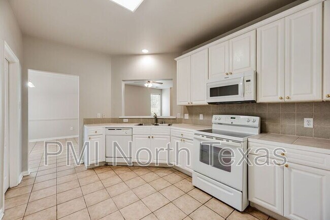 Building Photo - 11632 Lenox Ln
