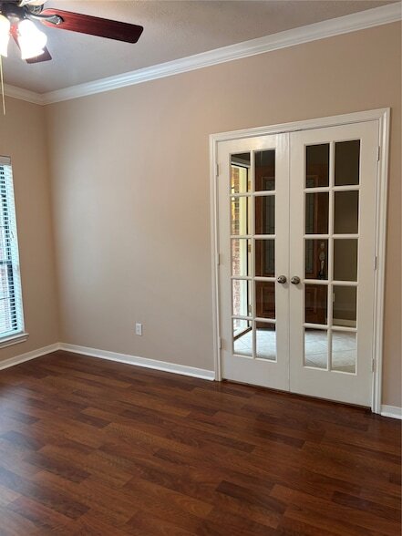 Building Photo - 3238 Glenforest Rd