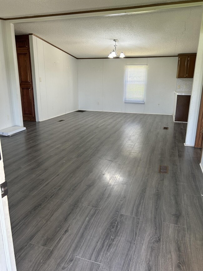 Building Photo - 4116 Tarlton Mill Rd