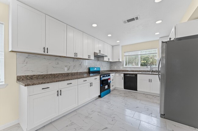 Building Photo - 10531 Spanish Grant Dr