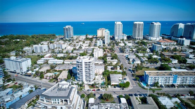 Building Photo - 612 Bayshore Dr