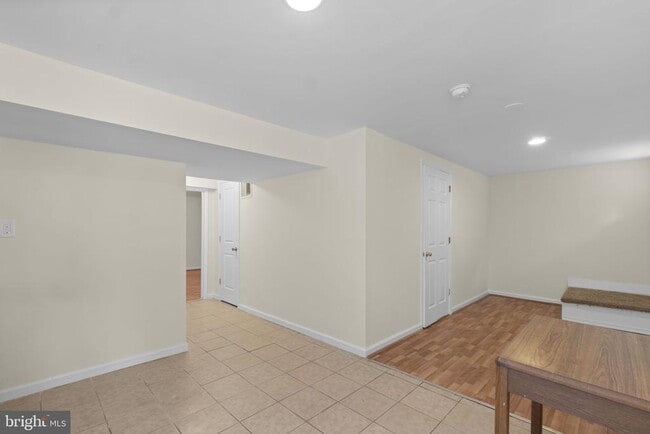 Building Photo - 10289 Daystar Ct