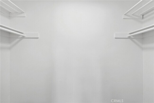 Building Photo - 654 Ohio Ave