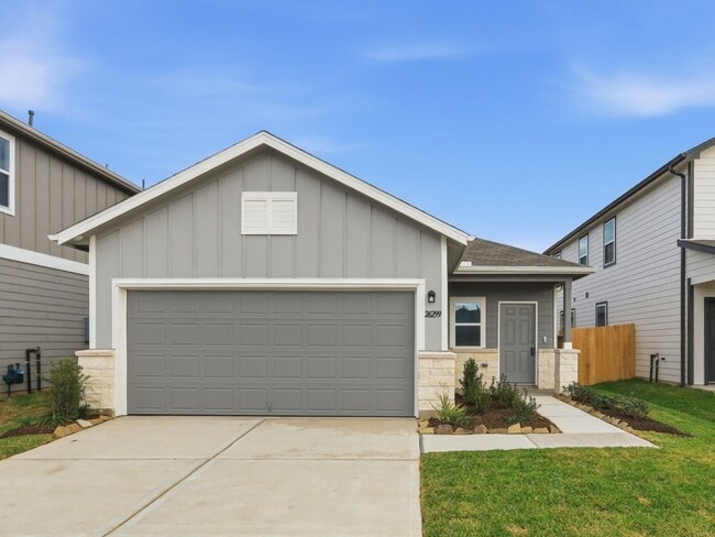 Building Photo - 26299 Arrowleaf Dr