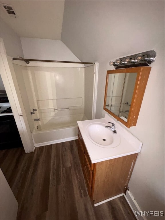 Building Photo - 167 Grace St