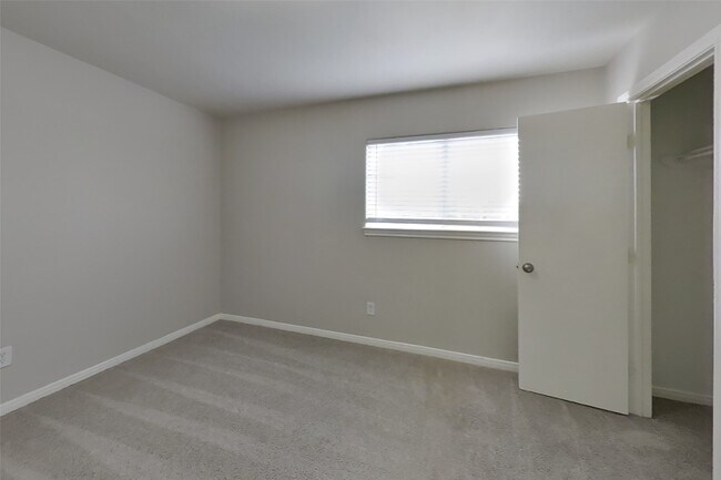 Building Photo - 23206 Postwood Glen Ln