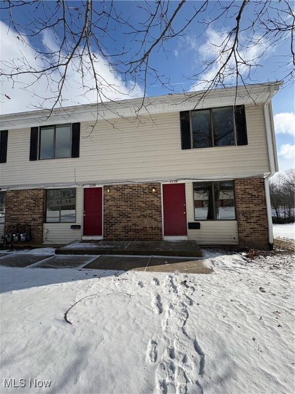 Building Photo - 2398 Echo Valley Dr