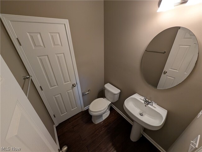 Building Photo - 32815 Rebecca Ln