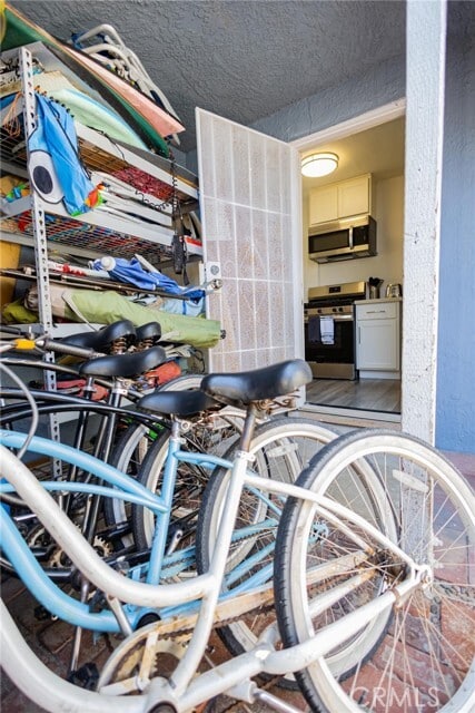 Building Photo - 1825 W Balboa Blvd