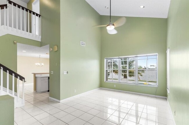 Building Photo - 3138 W Buena Vista Dr