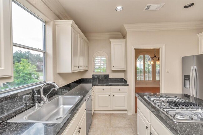Building Photo - 14207 Jade Cove Dr