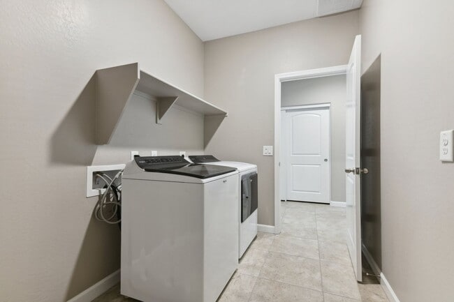 Building Photo - 4 Bedroom Home in Tartesso, a Master Planned Community