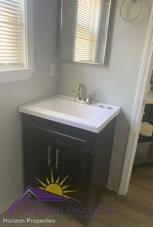 Building Photo - 2 br, 1 bath House - 3269 Belden St