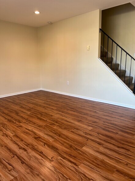 Building Photo - 508 Berkshire Ln