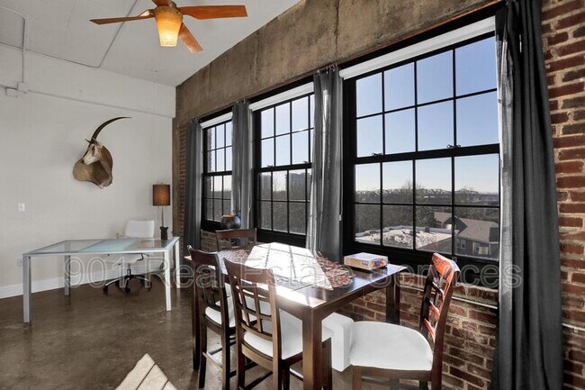 Building Photo - 505 Tennessee St