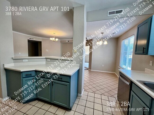 Building Photo - 3780 Riviera Grove