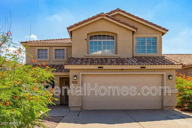 Building Photo - 3618 N Santiago Cir
