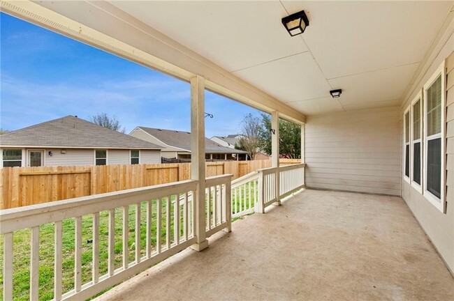 Building Photo - 354 Camelia Pkwy