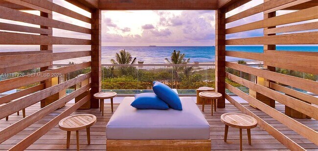 Building Photo - 2301 Collins Ave