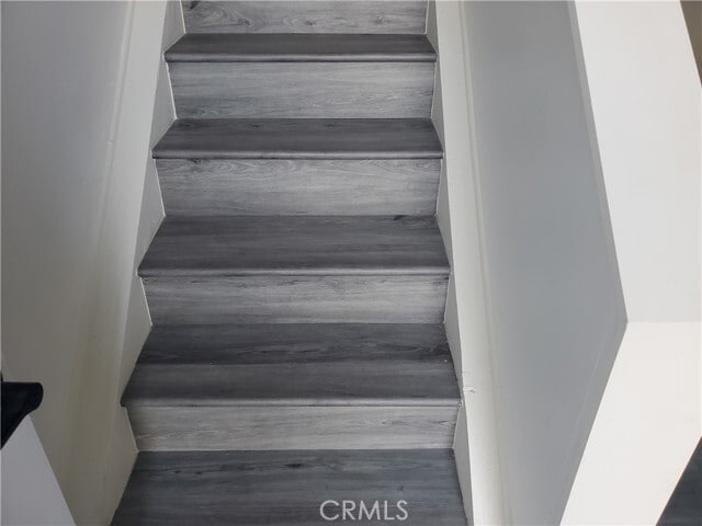 Building Photo - 10654 White Oak Dr