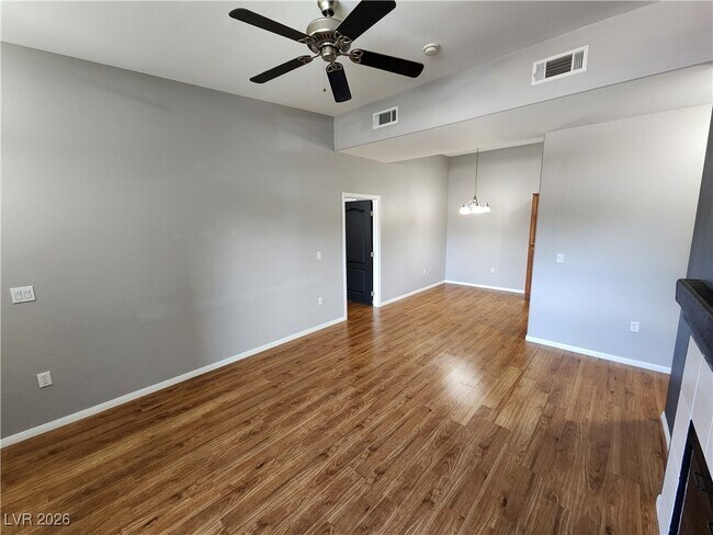 Building Photo - 8805 Jeffreys St