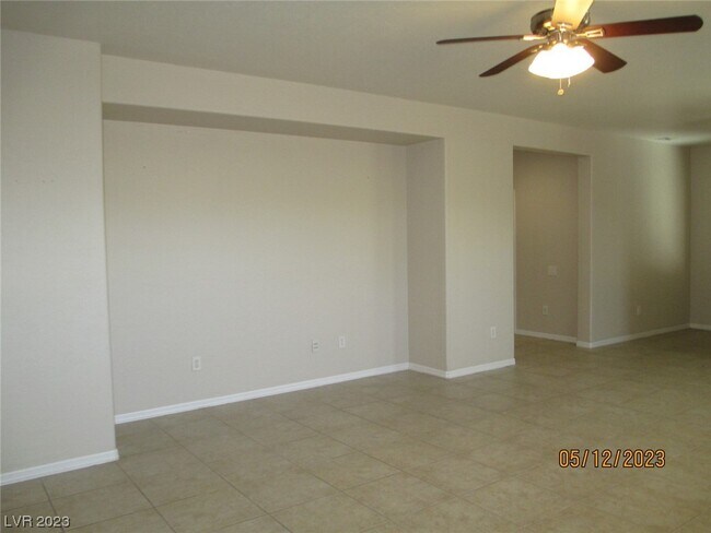 Building Photo - 6729 Curlews Ct