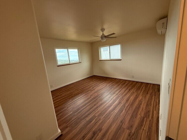 Building Photo - Upper Kalaheo, fully renovated three-bedroom two bathroom home.