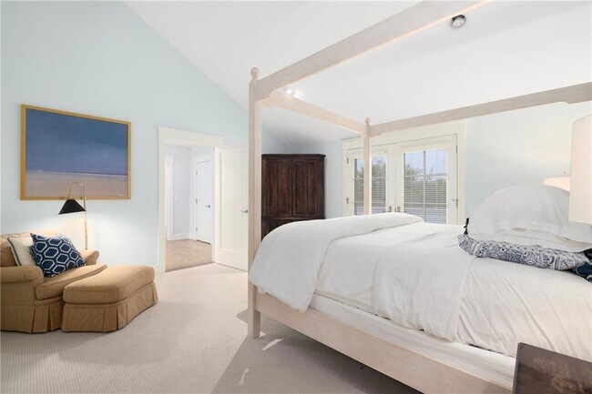 Building Photo - 46 Carnegie Heights Dr