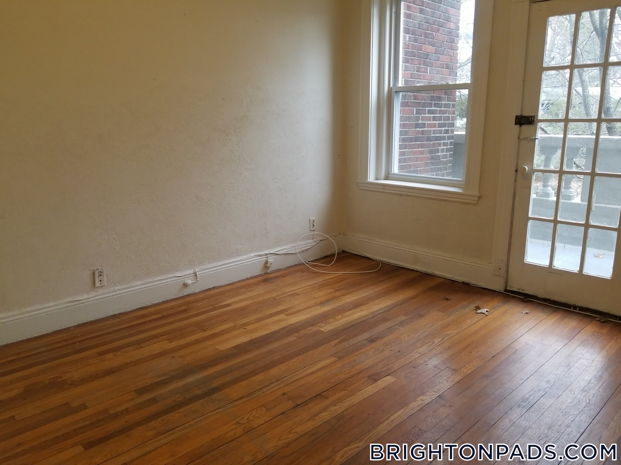 Building Photo - 15 Egremont Rd