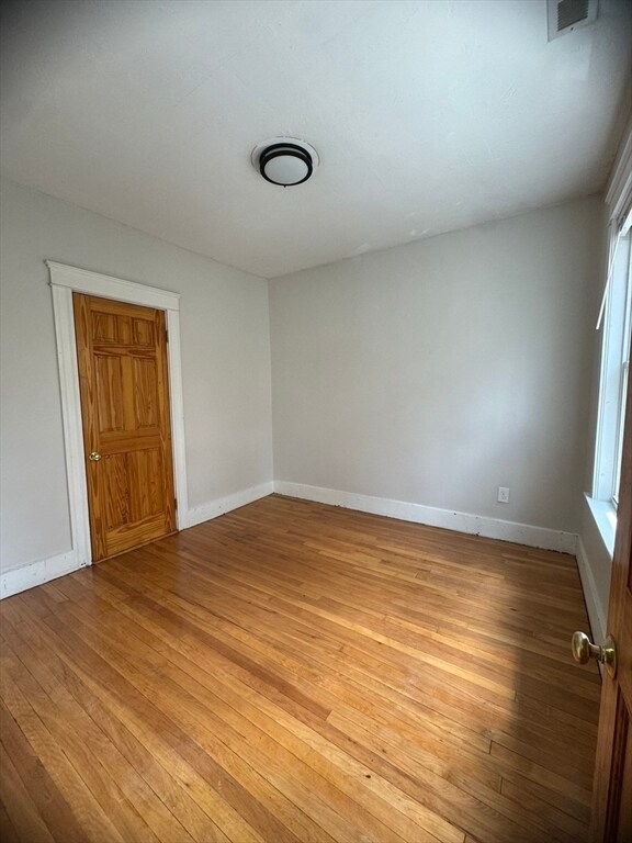 Building Photo - 82 Cohasset St