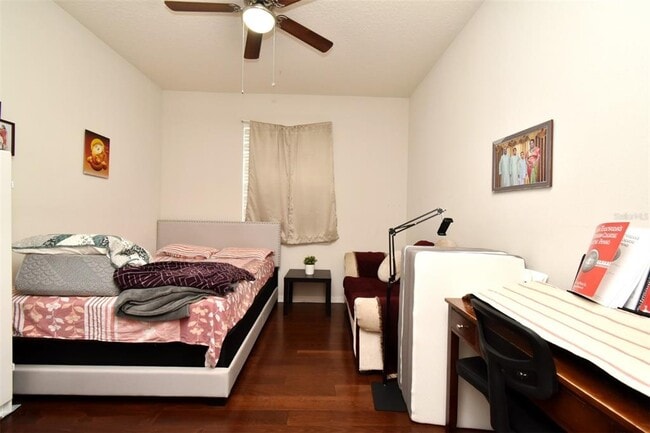 Building Photo - 7968 Corkfield Ave