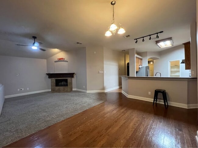 Building Photo - 3628 Carmel Mountain Dr