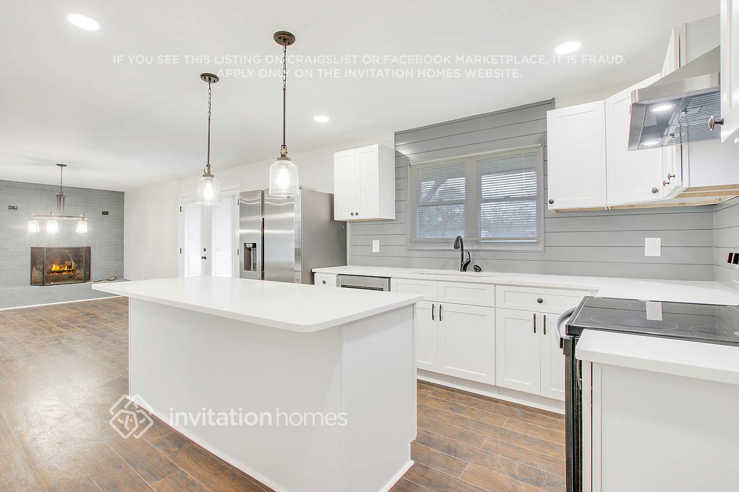 Building Photo - 8475 Estelle St