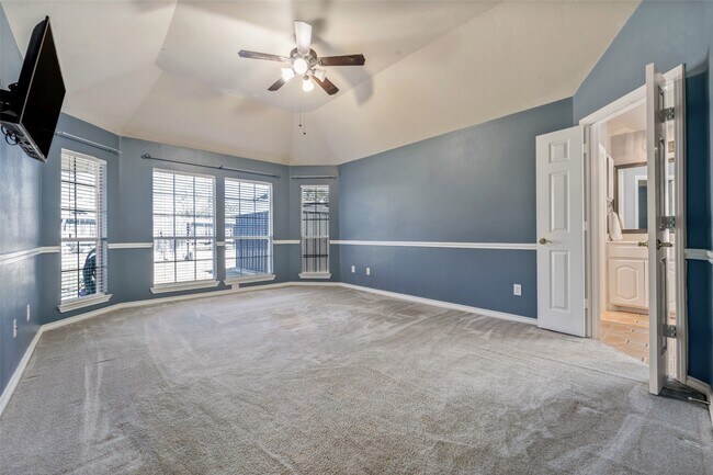 Building Photo - 22914 Cove Timbers Ct