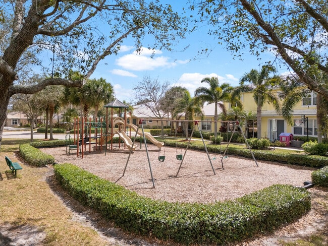 Building Photo - 6791 Lantern Key Dr