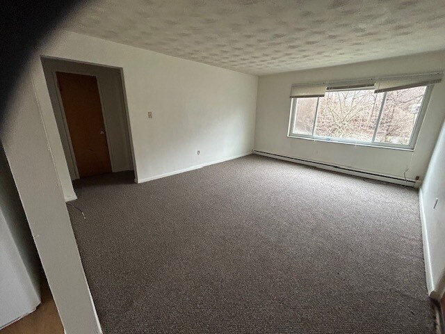 Building Photo - 550 Imo Dr