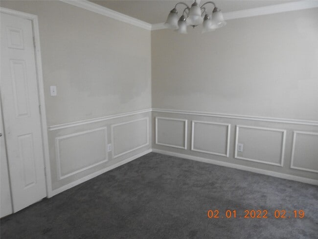 Building Photo - 24227 Silversmith Ln