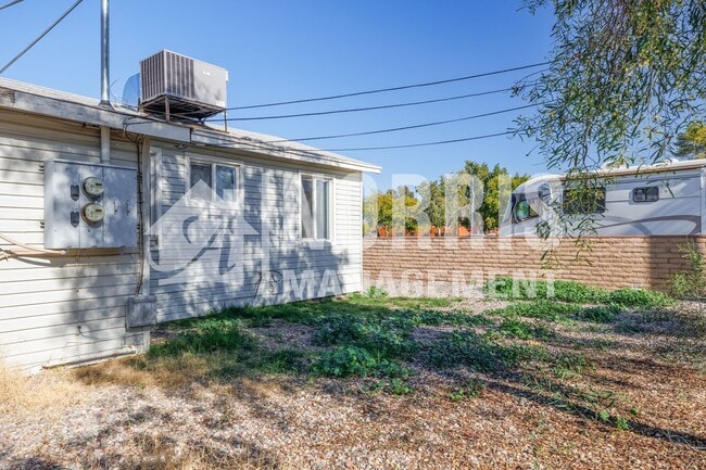 Building Photo - Duplex Unit in Casa Grande