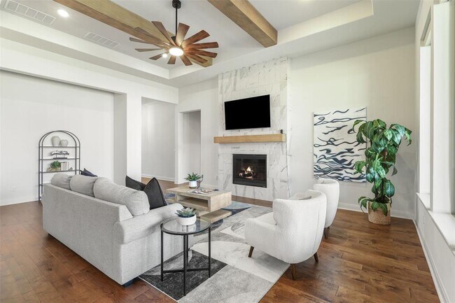 Building Photo - 299 Peakside Cir