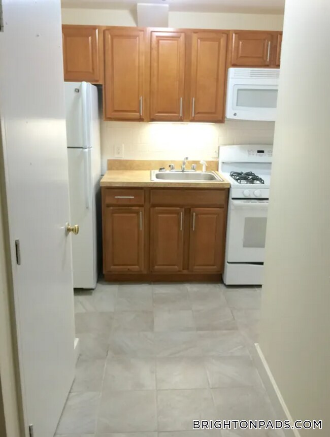 Primary Photo - 135 Washington St
