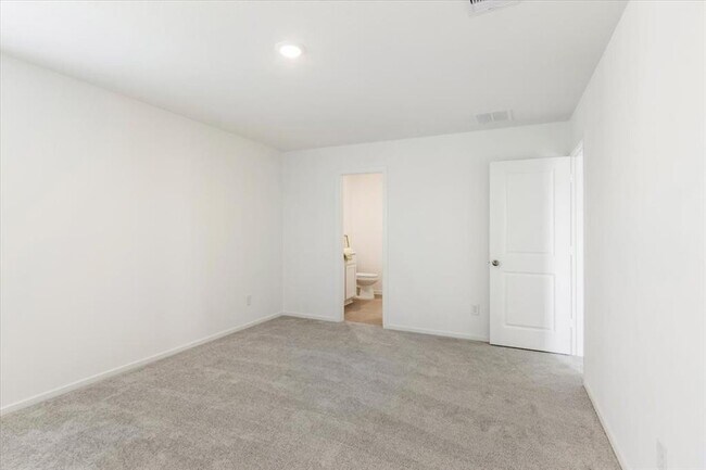 Building Photo - 12406 Lady Slipper Rd