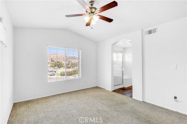 Building Photo - 6 Tavella Pl