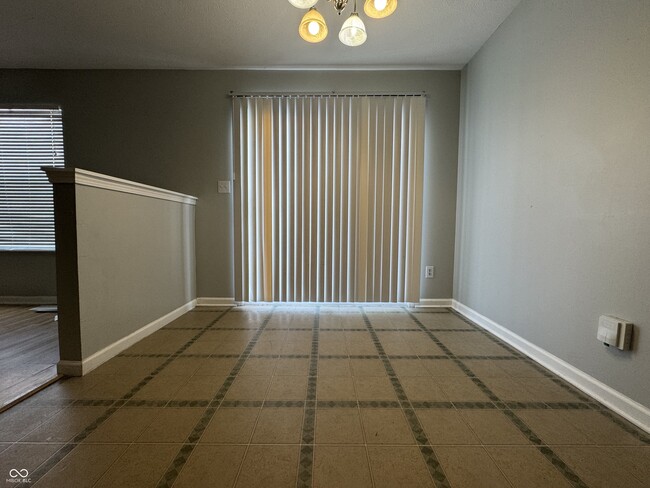 Building Photo - 7308 Wellwood Dr